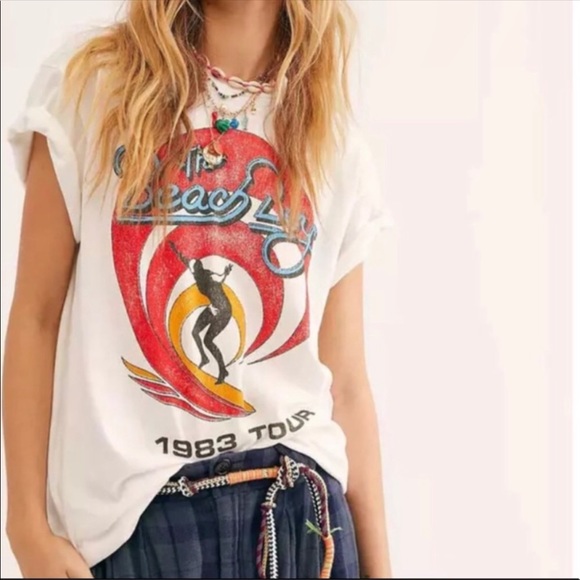 New! Beach Boys Band Tour White Graphic Tee - Picture 4 of 8